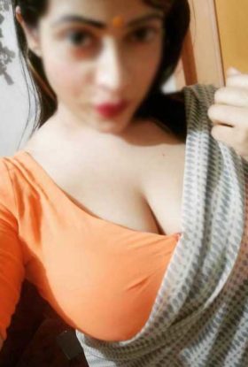 Fujairah female indian escorts 0589930402 is so charming, sexy, salacious, sleazy, rupturing